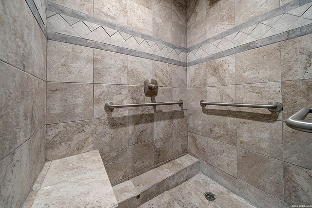 904 San Antonio, Pleasanton, TX 78064