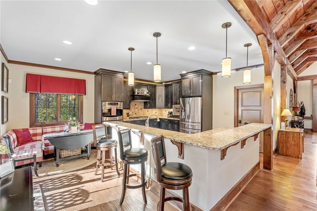 127 Muirfield Court, Sunset, SC 29685