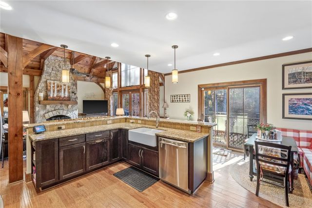 127 Muirfield Court, Sunset, SC 29685