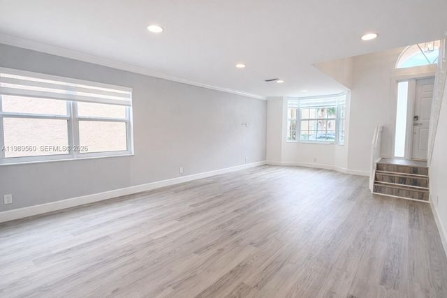 10971 NW 12th Pl, Plantation, FL 33322