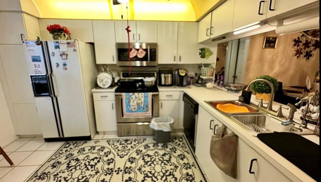 10382 NW 24th Place 107, Sunrise, FL 33322