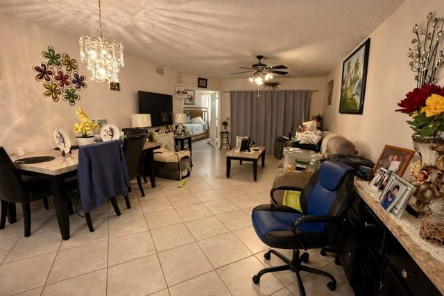 10382 NW 24th Place 107, Sunrise, FL 33322