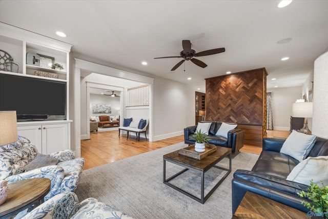 2201 Lytle Street SE, Huntsville, AL 35801