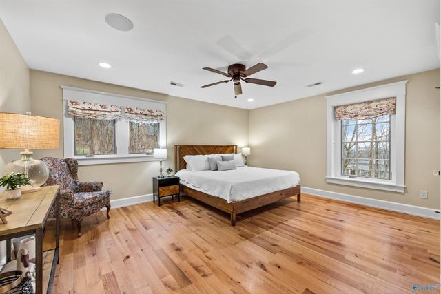 2201 Lytle Street SE, Huntsville, AL 35801