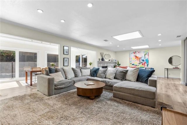 22736 Margarita Drive, Woodland Hills, CA 91364