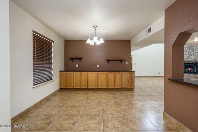 3630 Paradise Lane, Las Cruces, NM 88007