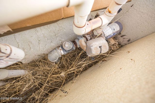 3630 Paradise Lane, Las Cruces, NM 88007