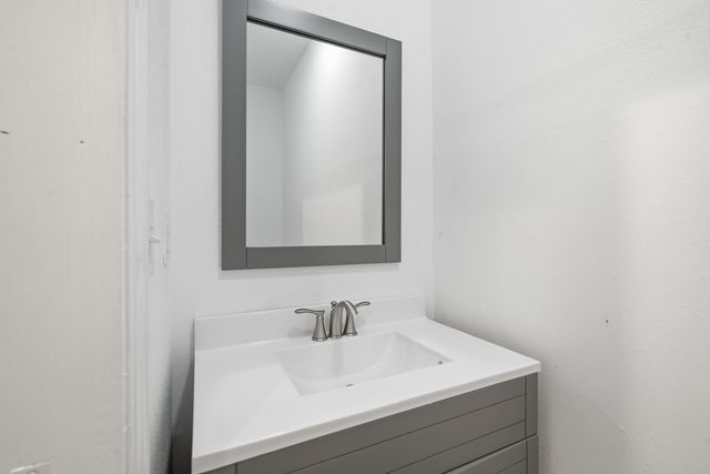 1812 10th Avenue, Silvis, IL 61282