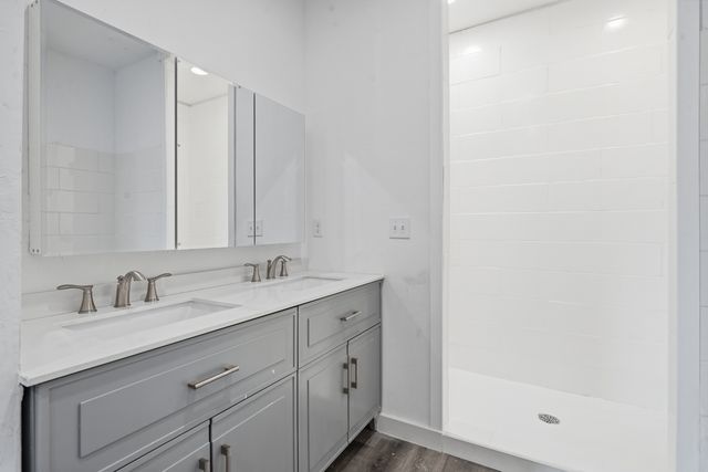 1812 10th Avenue, Silvis, IL 61282