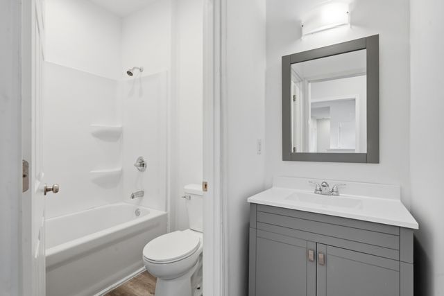 1812 10th Avenue, Silvis, IL 61282