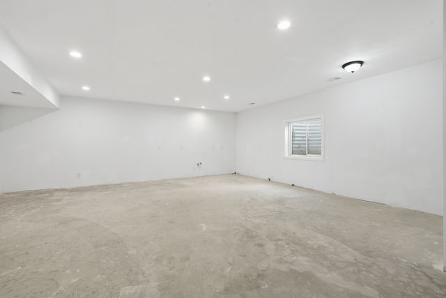 1812 10th Avenue, Silvis, IL 61282