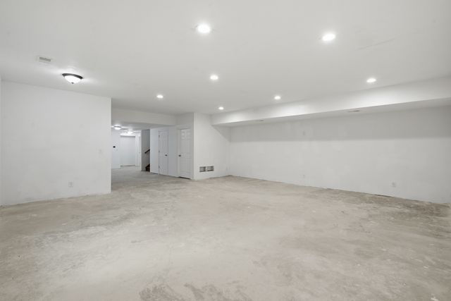 1812 10th Avenue, Silvis, IL 61282