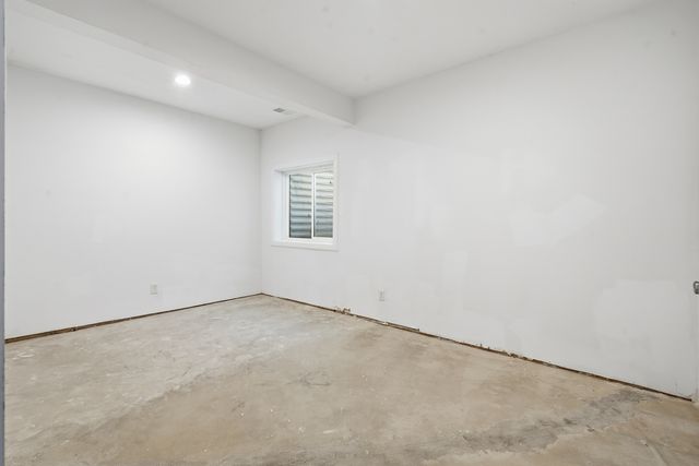 1812 10th Avenue, Silvis, IL 61282