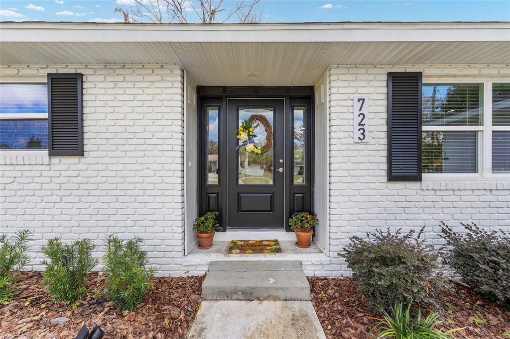 Image 41 of property listing at 723 SE 40TH TERRACE, Ocala, FL 34471