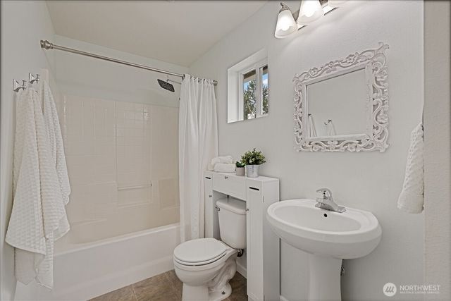 2703 105th Avenue SE, Lake Stevens, WA 98258