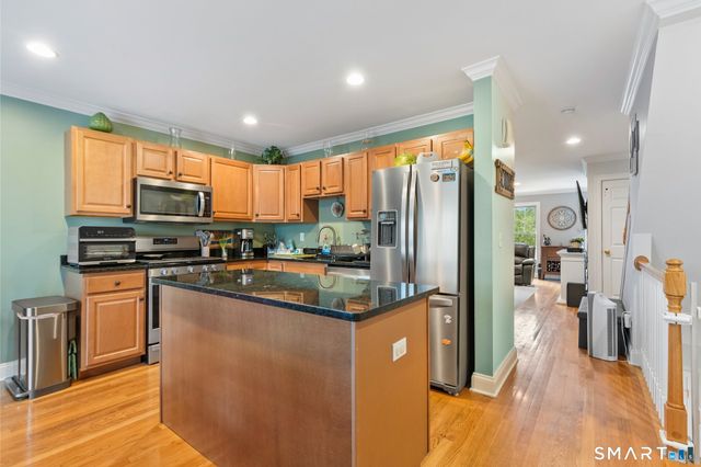 85 Camp Avenue 7I, Stamford, CT 06907