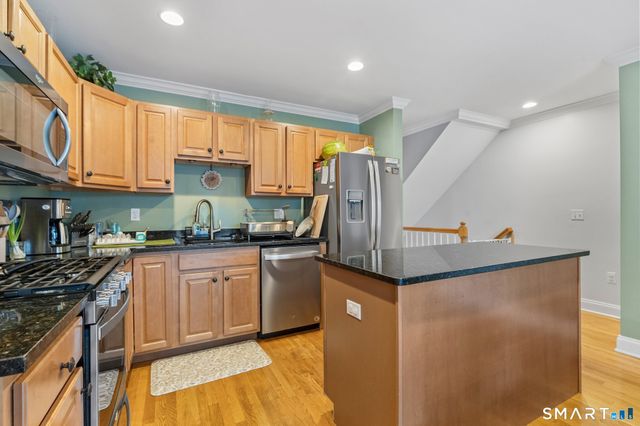 85 Camp Avenue 7I, Stamford, CT 06907