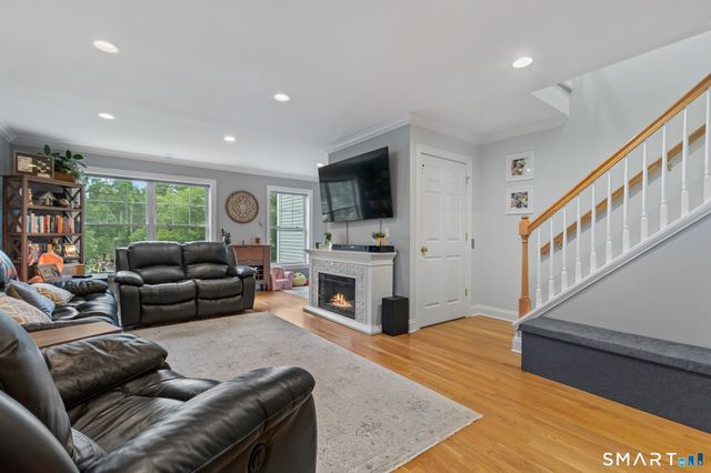 85 Camp Avenue 7I, Stamford, CT 06907
