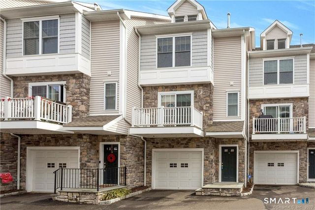 85 Camp Avenue 7I, Stamford, CT 06907