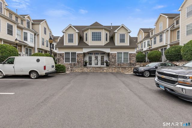 85 Camp Avenue 7I, Stamford, CT 06907