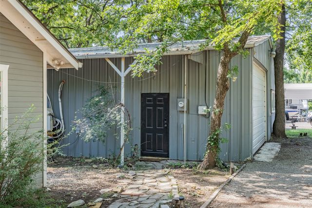 52 Shoreline Road, Pottsboro, TX 75076