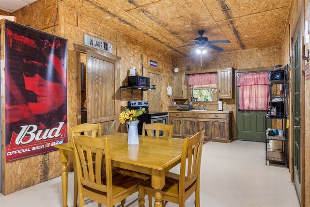 52 Shoreline Road, Pottsboro, TX 75076