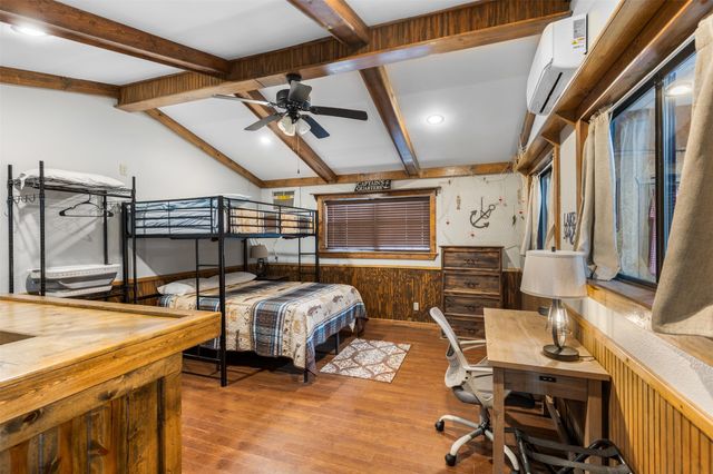 52 Shoreline Road, Pottsboro, TX 75076