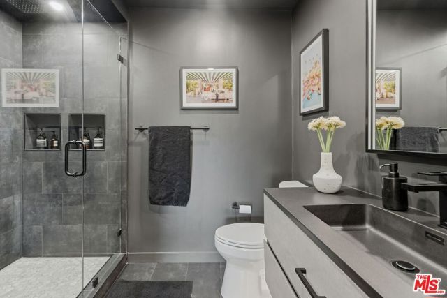 1230 Horn Avenue 305, West Hollywood, CA 90069