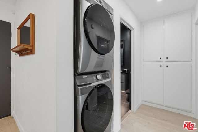 1230 Horn Avenue 305, West Hollywood, CA 90069