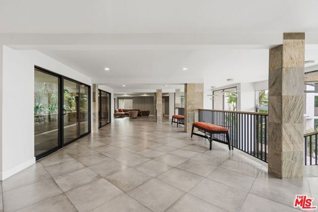 1230 Horn Avenue 305, West Hollywood, CA 90069