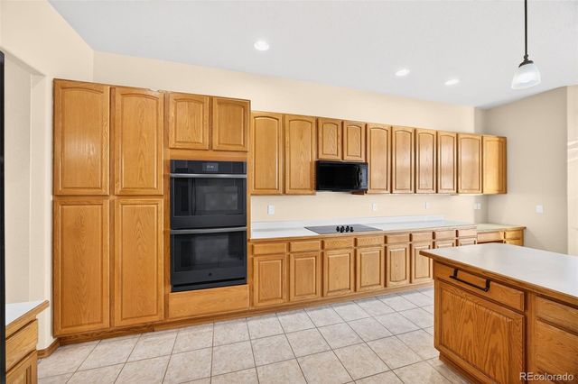 8400 S Oak Street, Littleton, CO 80127