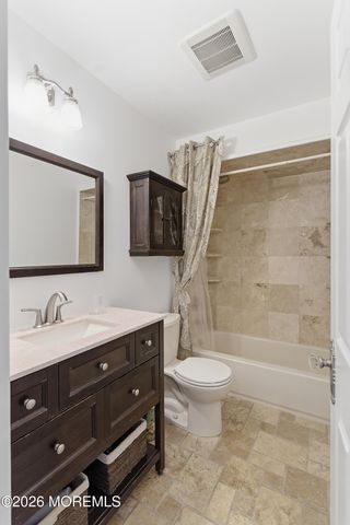 165 Shore Boulevard 14, Keansburg, NJ 07734