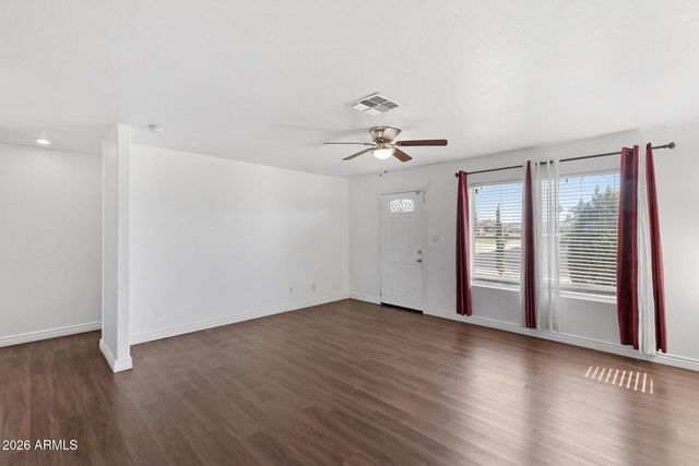 10826 N 72ND Drive, Peoria, AZ 85345