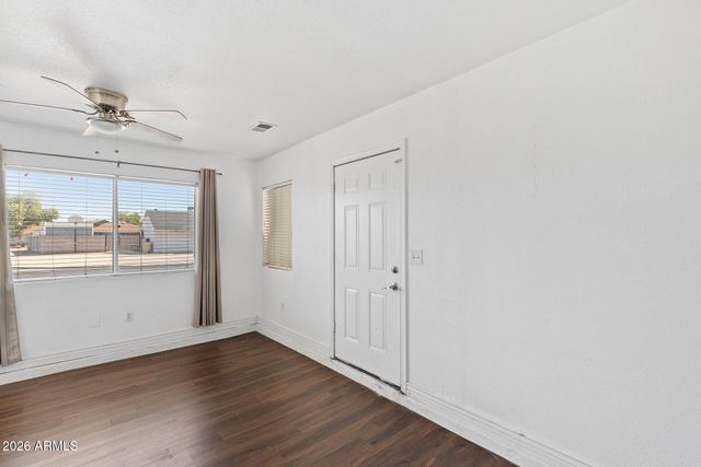 10826 N 72ND Drive, Peoria, AZ 85345