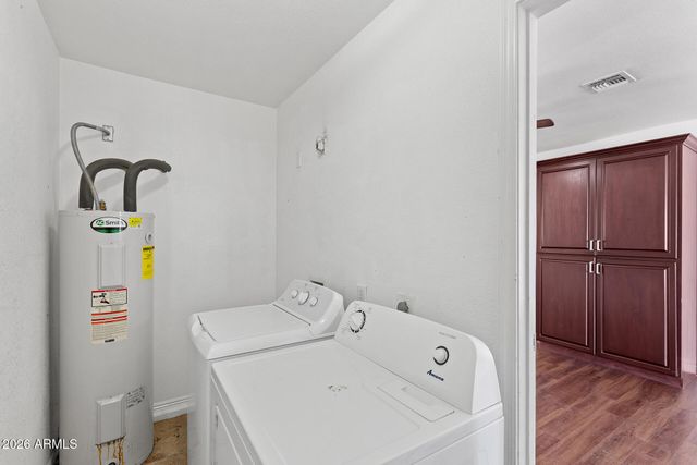 10826 N 72ND Drive, Peoria, AZ 85345