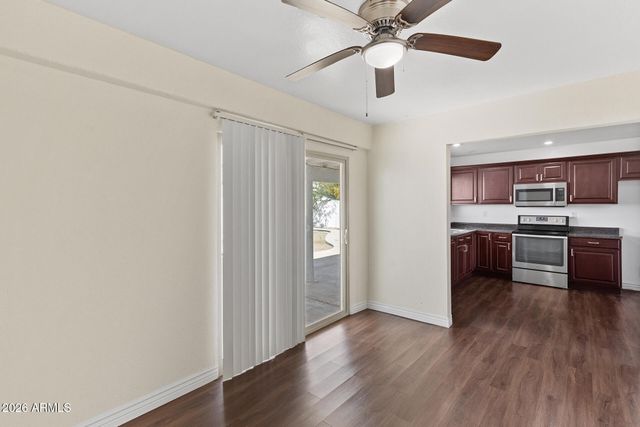 10826 N 72ND Drive, Peoria, AZ 85345