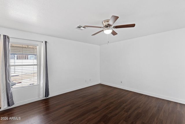 10826 N 72ND Drive, Peoria, AZ 85345