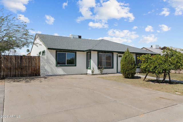 10826 N 72ND Drive, Peoria, AZ 85345