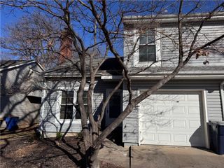 508 E 97th Terrace, Kansas City, MO 64131