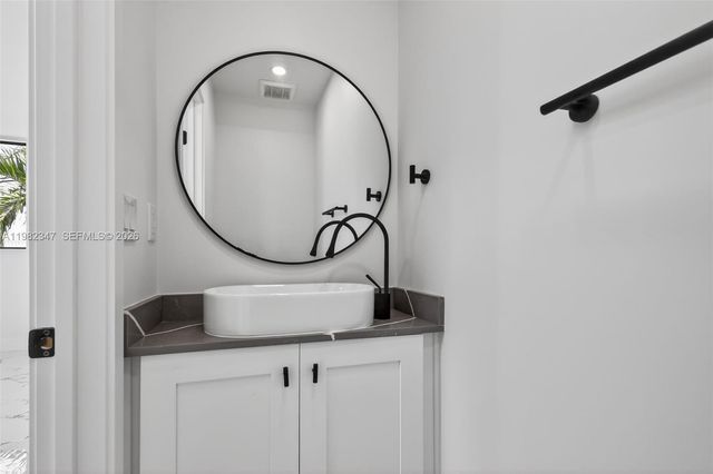 4313 NW 32nd Ave 4313, Miami, FL 33142