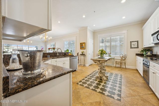 13846 ATLANTIC Boulevard 308, Jacksonville, FL 32225