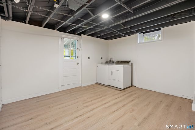 40 Circle Drive, Wallingford, CT 06492