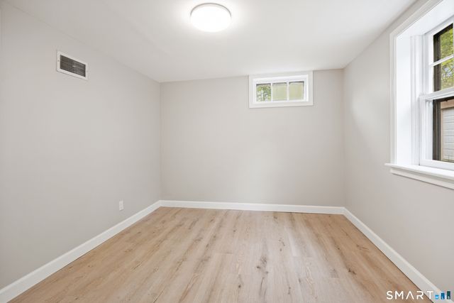 40 Circle Drive, Wallingford, CT 06492