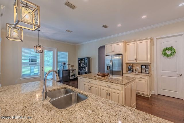 96424 SOUTHERN LILY Drive, Yulee, FL 32097