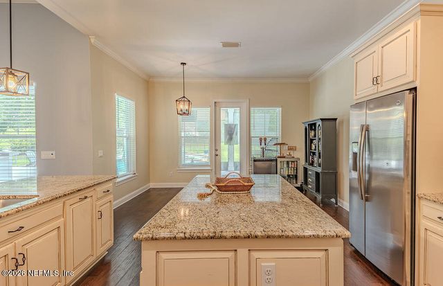 96424 SOUTHERN LILY Drive, Yulee, FL 32097