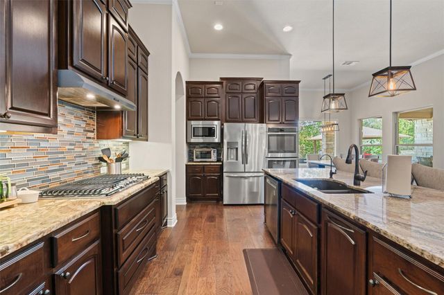 216 Oak Valley CT, Georgetown, TX 78633