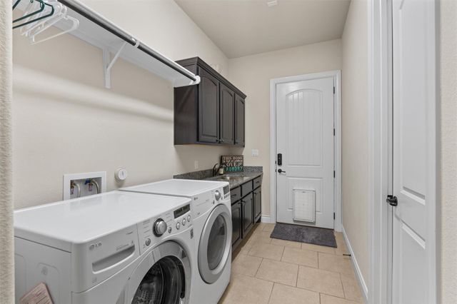216 Oak Valley CT, Georgetown, TX 78633