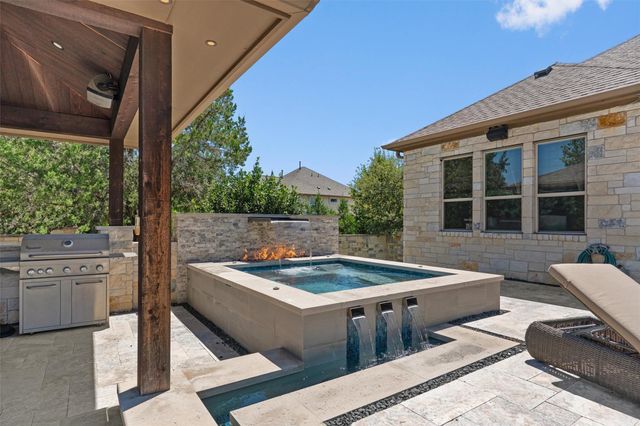 216 Oak Valley CT, Georgetown, TX 78633
