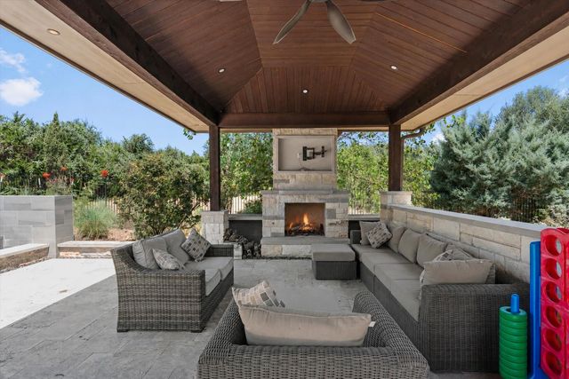 216 Oak Valley CT, Georgetown, TX 78633