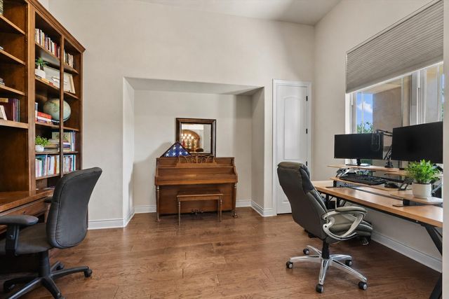 216 Oak Valley CT, Georgetown, TX 78633